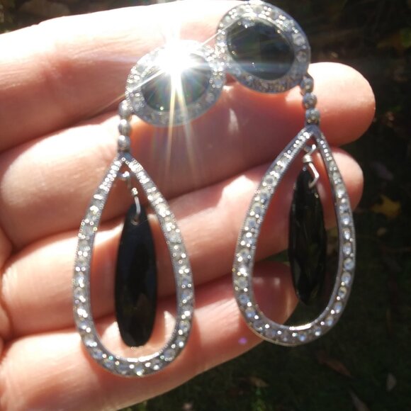 VTG Monet drop Dangle teardrop clip on earrings  rhinestones black cabochons - Picture 10 of 17